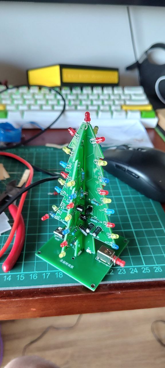 arbol-navidad-electronica-3