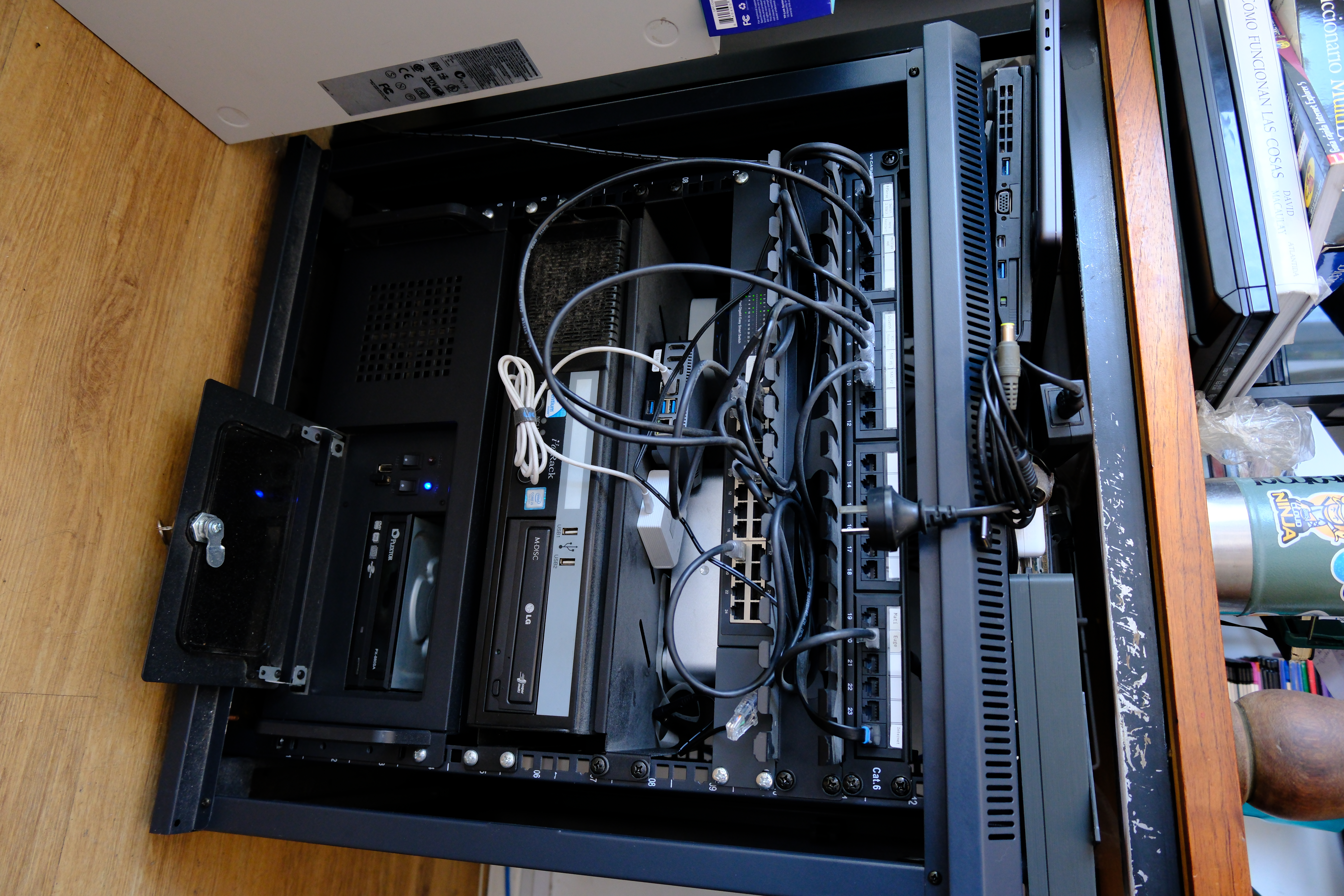 homelab-update-2025.jpg