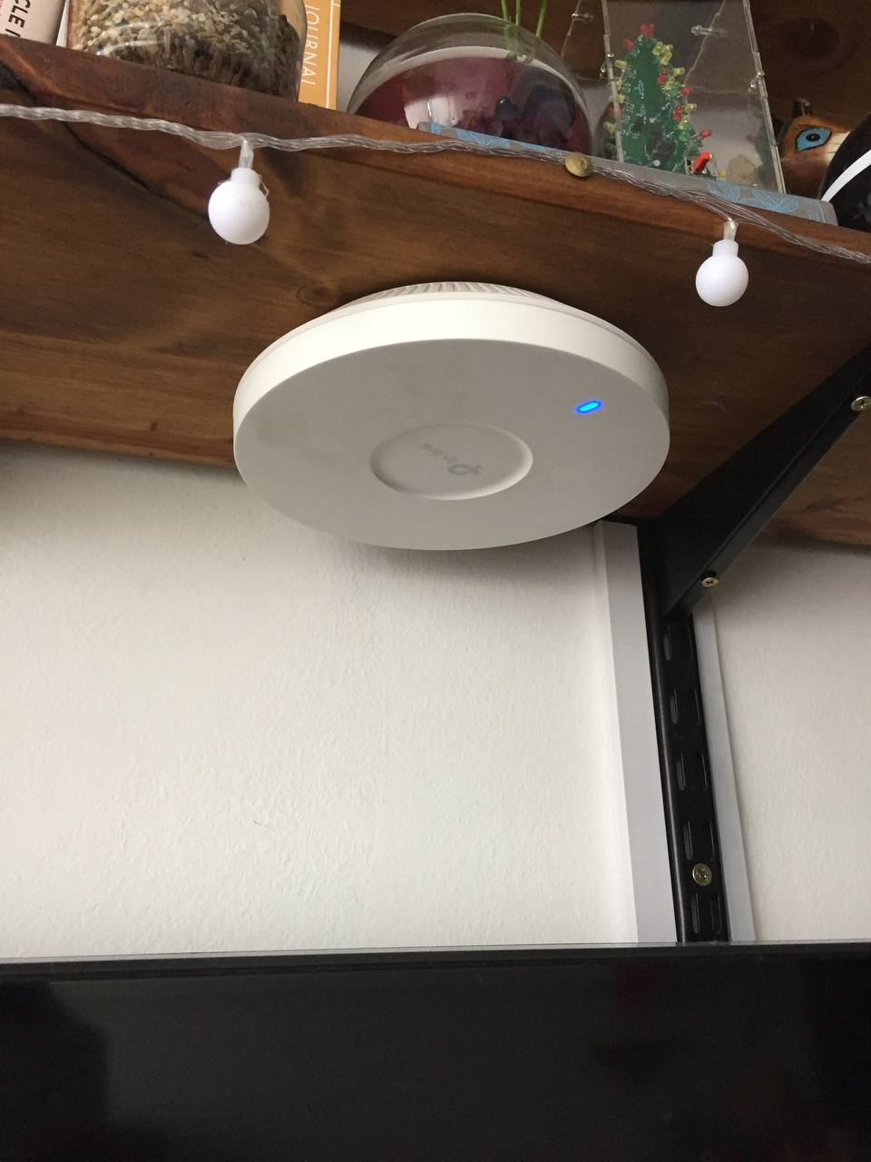 tplink eap620 mounted